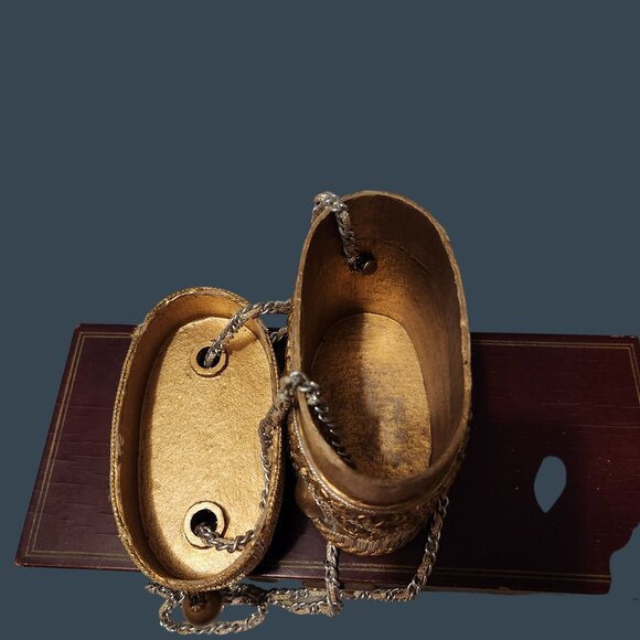 Handcrafted Philippines Gold & Silver Beaded Chain Purse - Picture 3 of 13